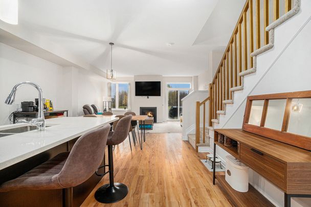 For Lease - 93 Richelieu Street, Russell, Ontario - Photo 1