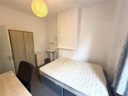 5 bedroom house to rent - Photo 2