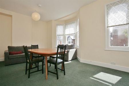 4 bedroom terraced house to rent - Photo 5