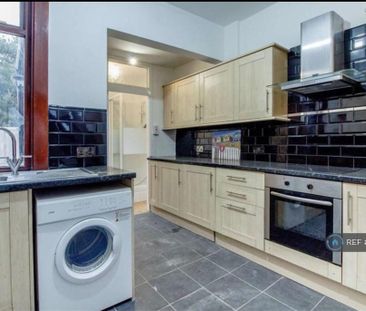 3 bedroom end of terrace house to rent - Photo 6