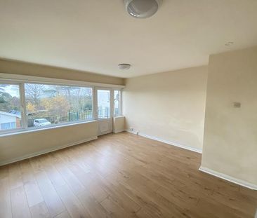 2 bedroom maisonette to rent - Photo 3