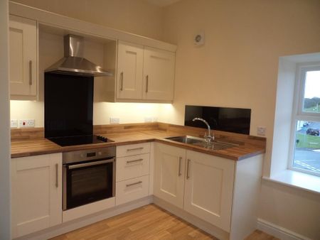 2 bedroom apartment to rent - Photo 3