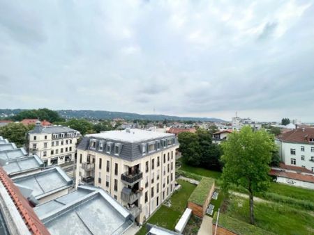 BELIEBTES STRIESEN - MODERNES WOHNEN MIT EINBAUKÜCHE IM SANIERTEN ALTBAU - Photo 2