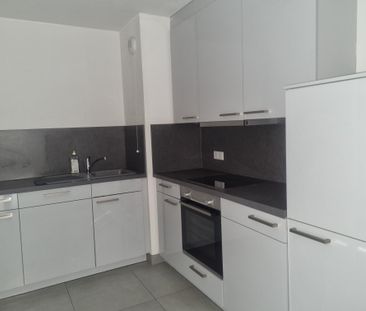 Location Appartement 2 pièces 43m² - Photo 4