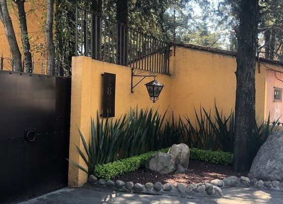 Casa en renta en Condominio Centenario, (Bosques de Tarango) - Photo 1