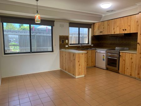 3/27 Candover Street, 3218, Geelong West Vic - Photo 3