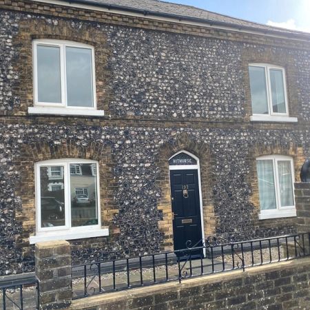 London Road, Dover, CT17 0TF, Kent - Photo 4