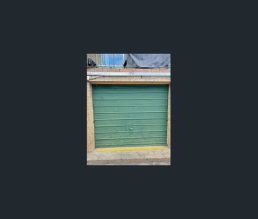 Move-In Ready Apartment with Garage - Photo 5