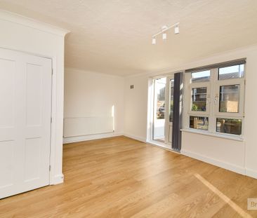 Kings Court, Northern Road - Photo 2