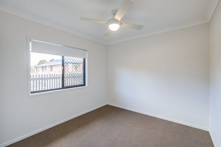 Freshly Built, Beautifully Finished – Your New Home Awaits - Photo 2