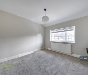 3 bedroom end of terrace house to rent - Photo 6