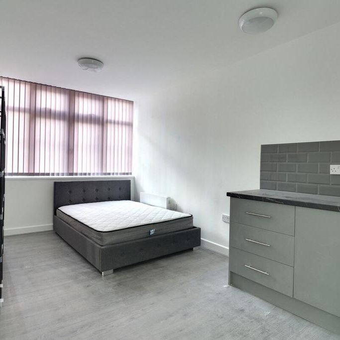 1 bedroom flat to rent - Photo 1