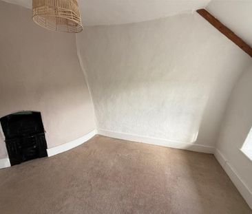 Broadclyst, Exeter - Photo 5