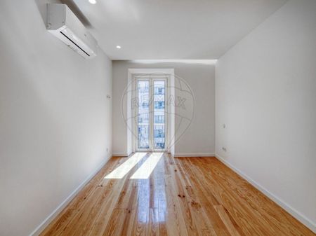 Apartamento T3 em Lisboa - Photo 3