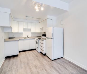 Golden Square Mile : Logement d'une chambre avec chauffage + eau ch... - Photo 5