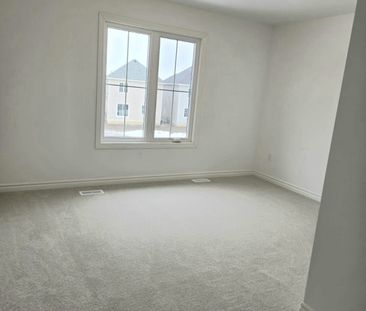 For Lease - 18 Bradden Crescent, Belleville, Ontario - Photo 2