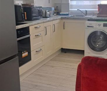 Flat to rent - Photo 5