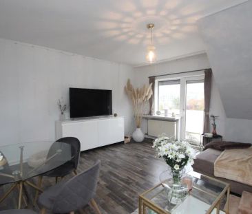 Charmante 3-Zimmer-Dachgeschosswohnung mit Balkon in Vellmar zu ver... - Foto 1