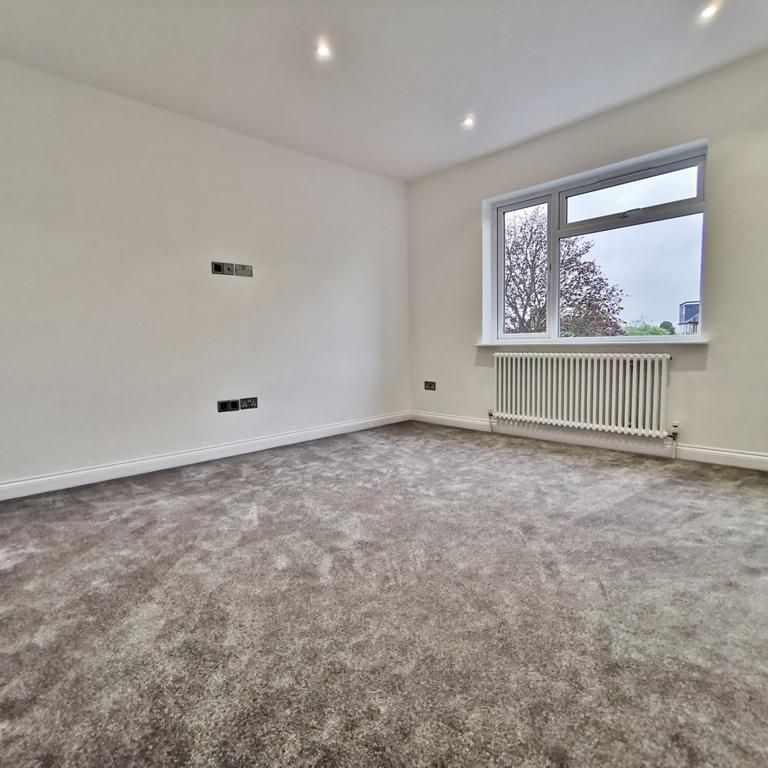 2 bedroom maisonette to rent - Photo 1