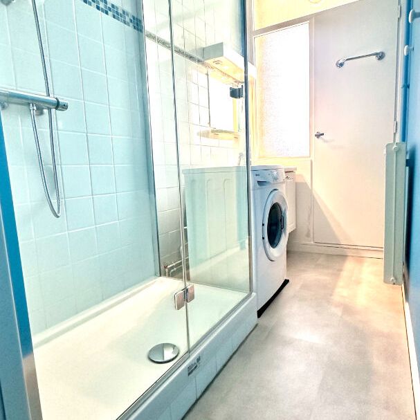 A LOUER - APPARTEMENT MEUBLÉ - LANESTER 3 PIECES - 64,90 m2 - Photo 1