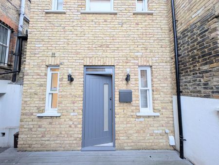 2 bedroom terraced house to rent - Photo 4