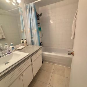 Grand 4 1/2 1 juillet. - Photo 2