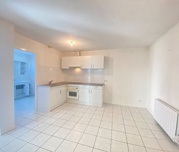 Location Appartement 2 pièces 36m² - Photo 2