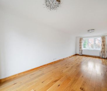 4 bedroom house to rent - Photo 1