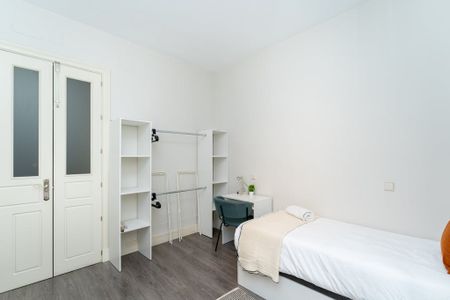 Calle de Blasco de Garay, Madrid, Community of Madrid 28015 - Photo 3