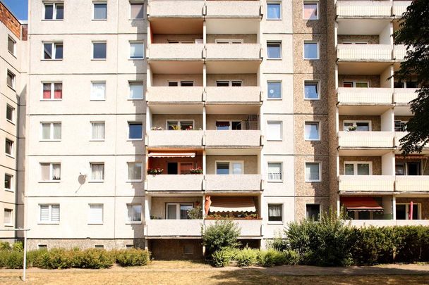 Moderner Grundriss und günstige Lage! - Photo 1