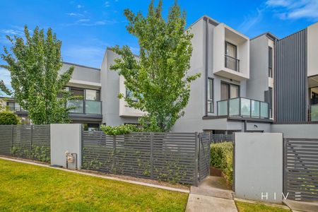 37/128 Easty Street, Phillip ACT 2606 - Townhouse For Rent | Domain - Photo 5