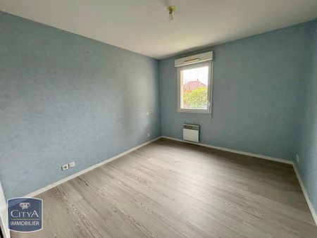 Location Appartement 2 pièces 48m² CHATEAUROUX 36000 - Photo 3