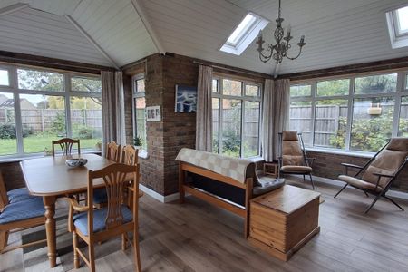 Priory Road - Photo 3