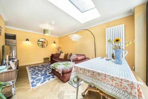 Forest Road, London Fields, E8 - Photo 1