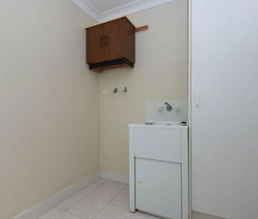 Neat & Tidy Two Bedroom Unit in Drayton - Photo 2
