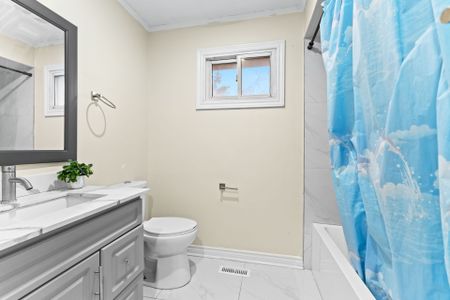 For Lease - 13 Linkdale Road, Brampton, Ontario - Photo 2