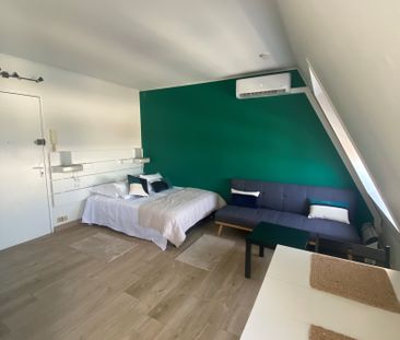 STUDIO MEUBLE CHAMPS DE MARS - Photo 1