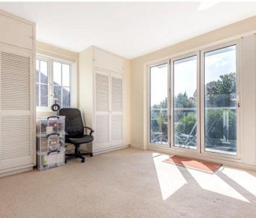 5 bedroom detached house to rent - Photo 4