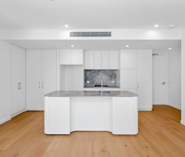 Babylon Brand New Family Living ! - Photo 3