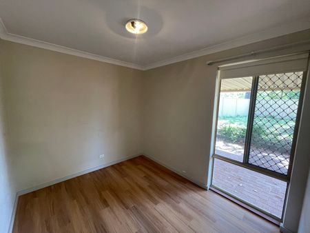 16A Scarp View, Swan View WA 6056 - House For Rent | Domain - Photo 3