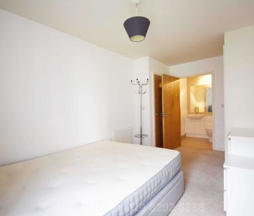 Price £2,200 pcm - Available 03/02/2026 - Unfurnished - Photo 5