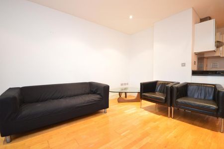 1 bedroom flat to rent - Photo 3