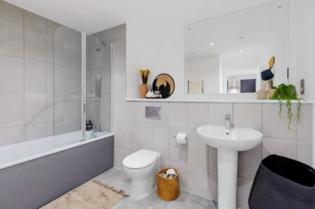 One Bed (Type A) - Photo 5