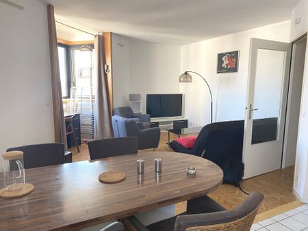 Location Appartement 3 pièces 64m² LYON 6ème - Photo 3
