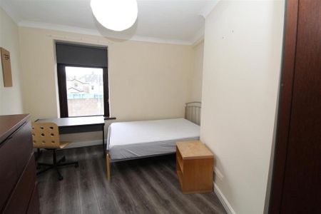 6 bedroom house to rent - Photo 5