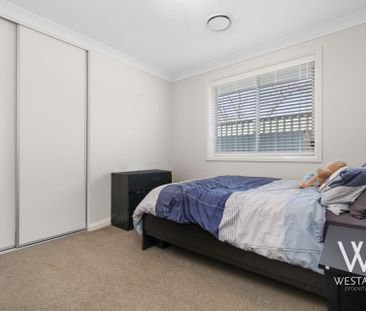 LOW MAINTENANCE WITH PARK VIEWS - Photo 6