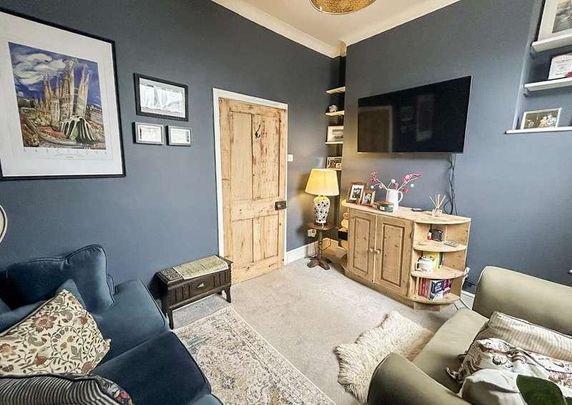 Tollgate Road, Salisbury, SP1 - Photo 1