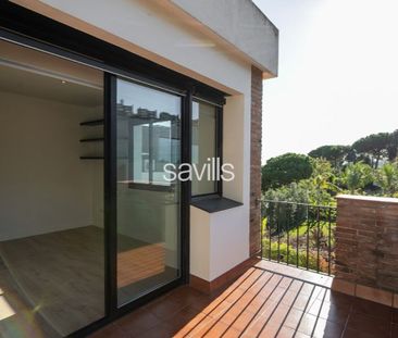 5 room luxury Villa for rent in Ciudad Diagonal - Photo 3