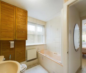 1 bedroom flat to rent - Photo 6