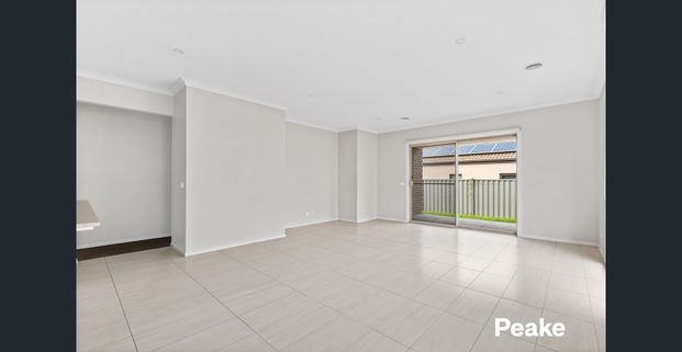 Family Living In The Heart Of Mayfield Estate - Photo 1